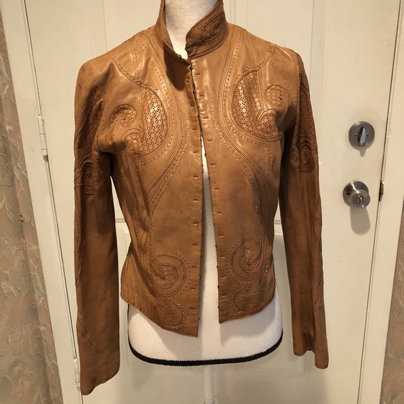 Elie Tahari Jackets & Blazers - Elie Tahari leather jacket